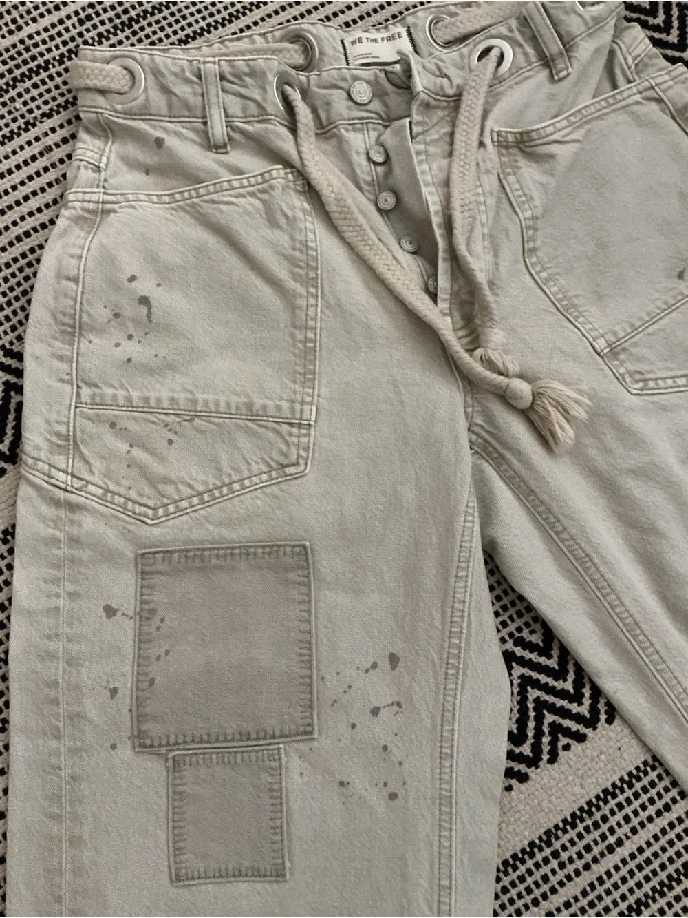 We The Free Moxie Low Slung Pull On Drawstring Barrel Jeans - Picture 4 of 7